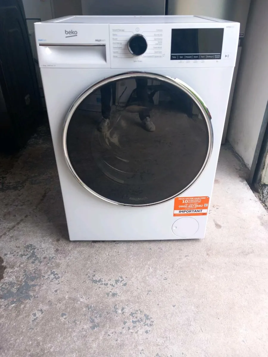 Beko 12kg washing machine Ex display model - Image 1