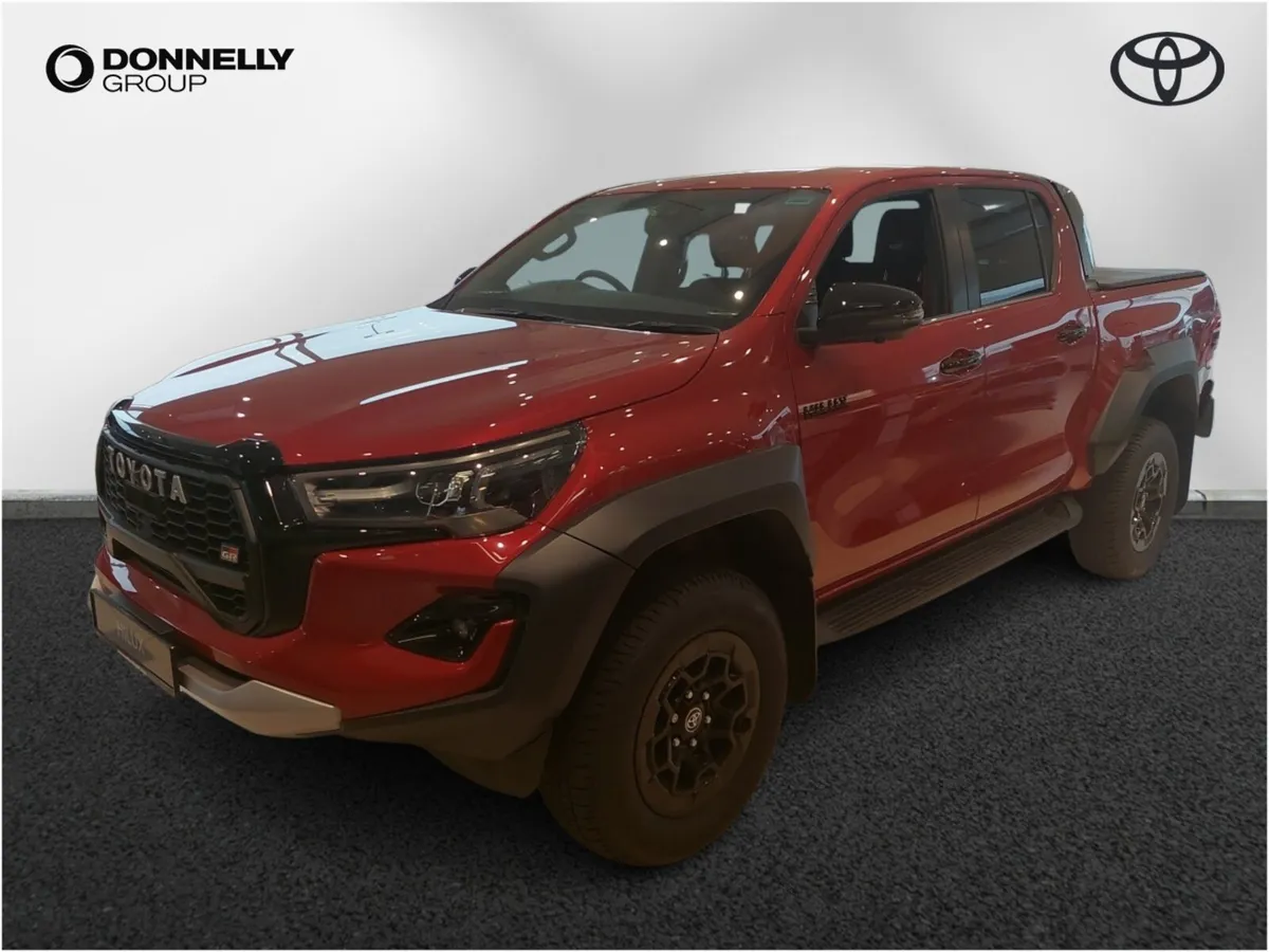 Toyota Hilux Diesel GR Sport - Image 3