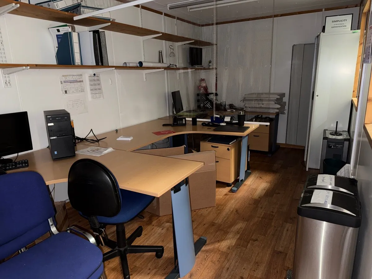 25x9ft Fully furnished Portacabin - Image 4