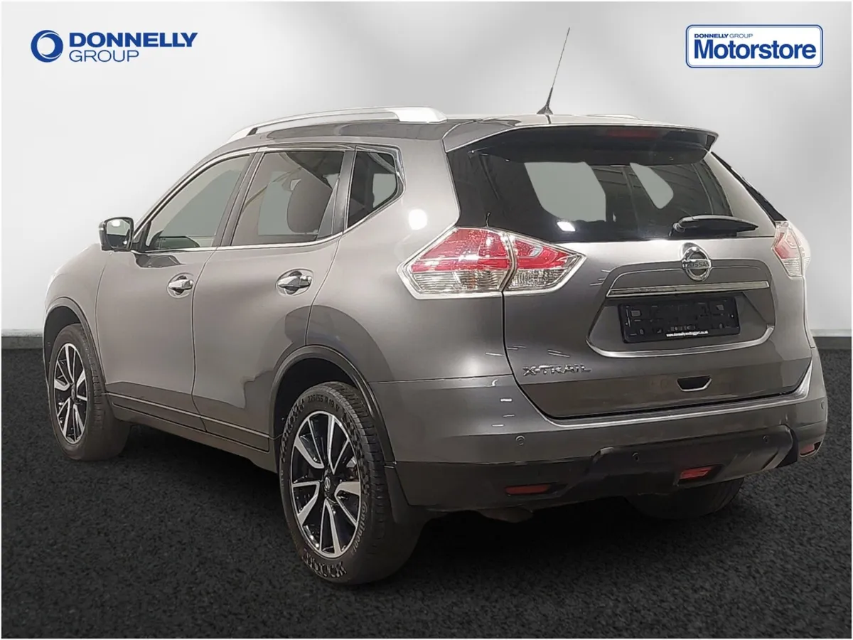 Nissan X-Trail Diesel Station Wagon Tekna - Image 2