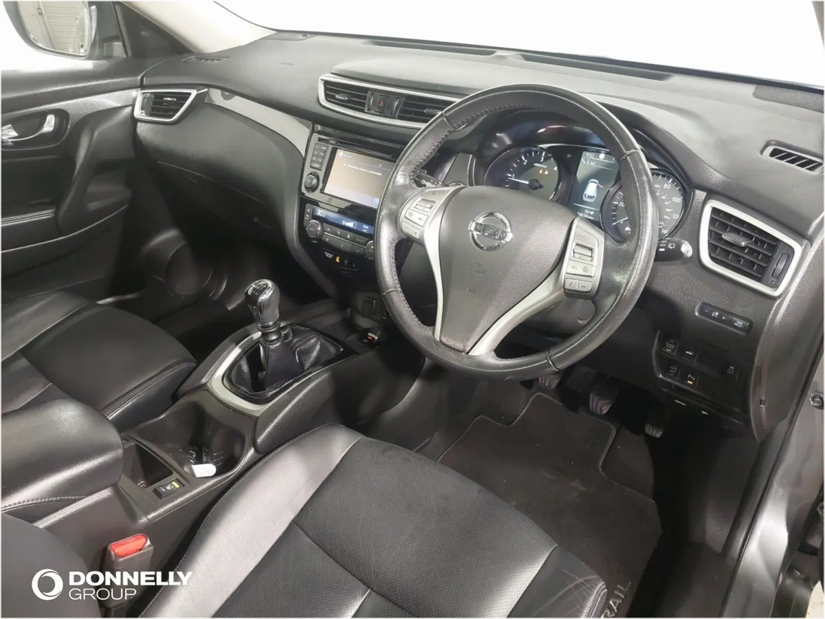 Nissan X-Trail Diesel Station Wagon Tekna - Image 4