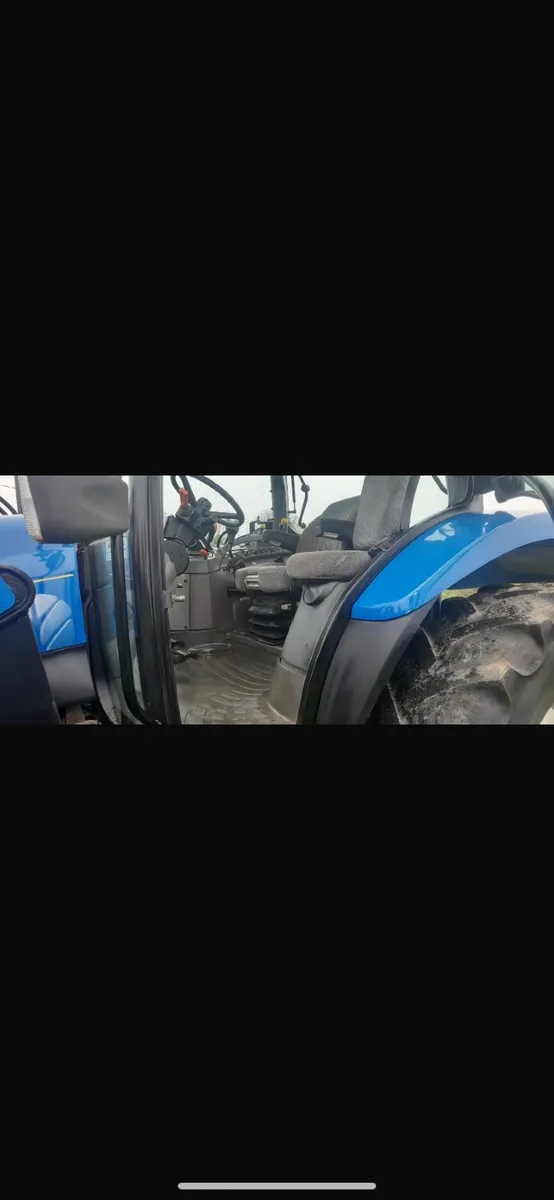 Tractor - Image 4