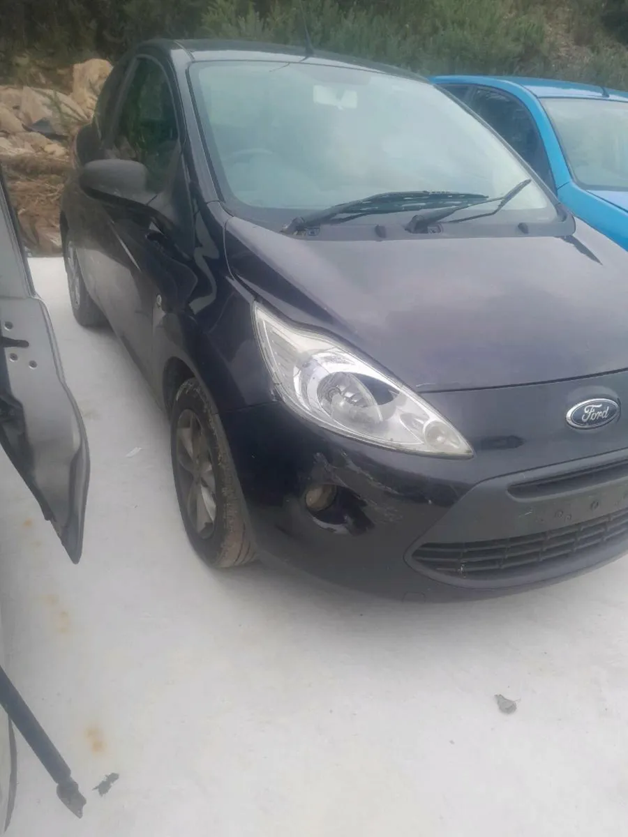 Breaking ford ka - Image 3