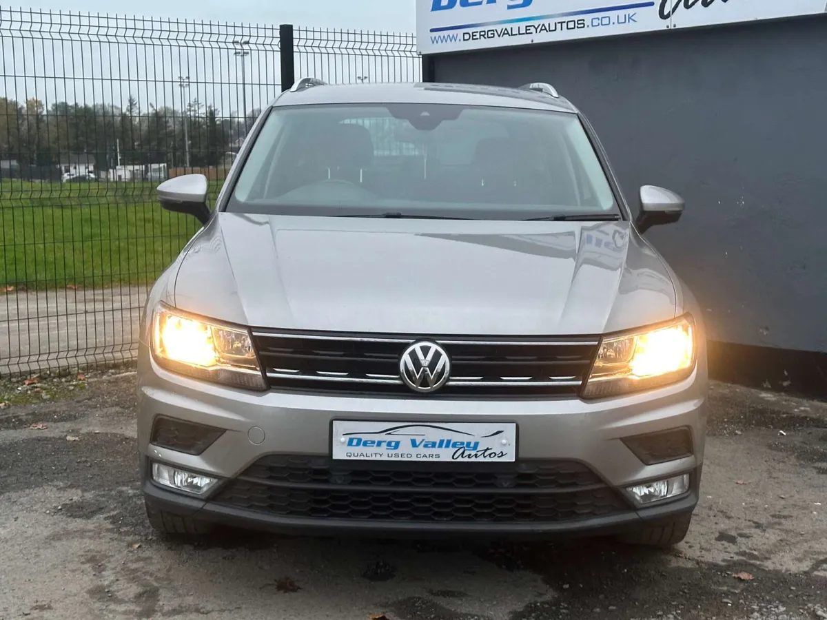 Volkswagen Tiguan 2016 - Image 3