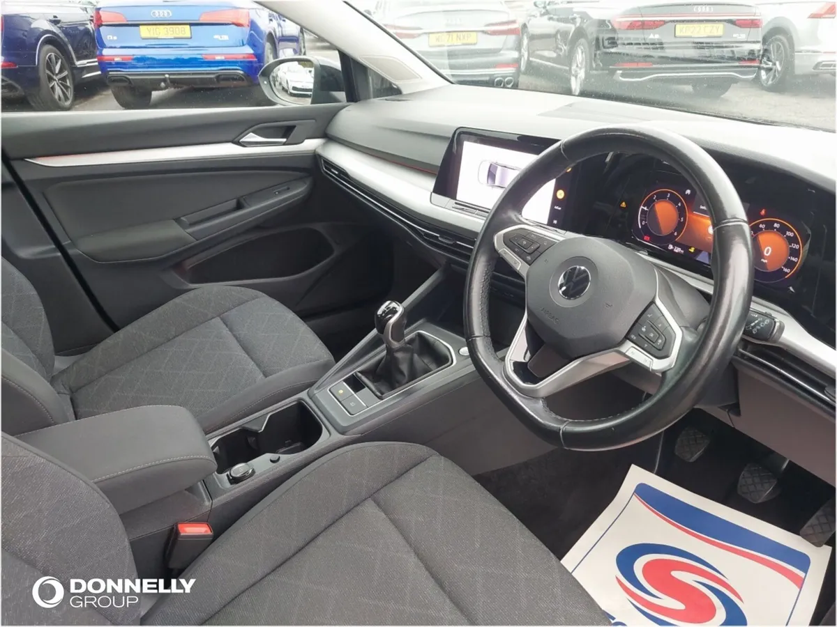 Volkswagen Golf Diesel Hatchback Life - Image 2