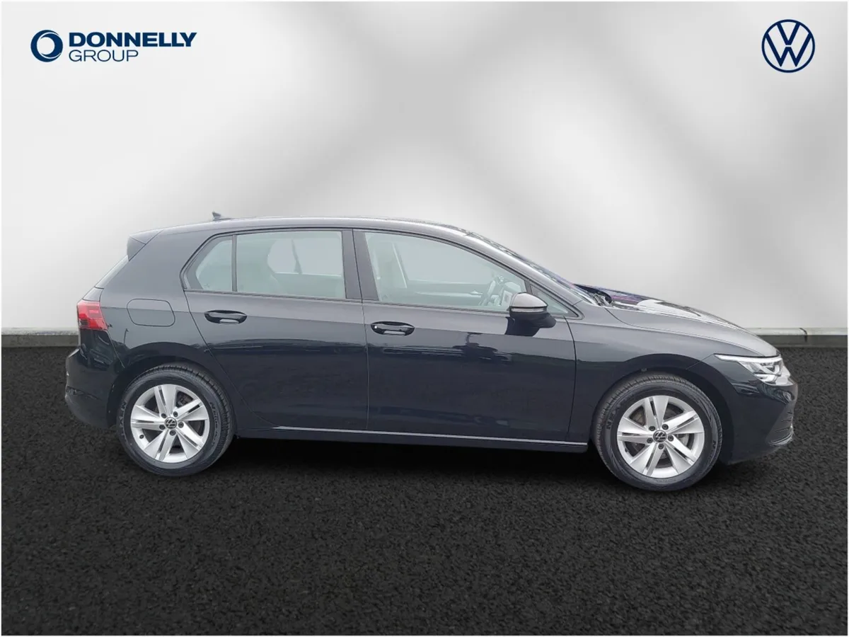 Volkswagen Golf Diesel Hatchback Life - Image 4