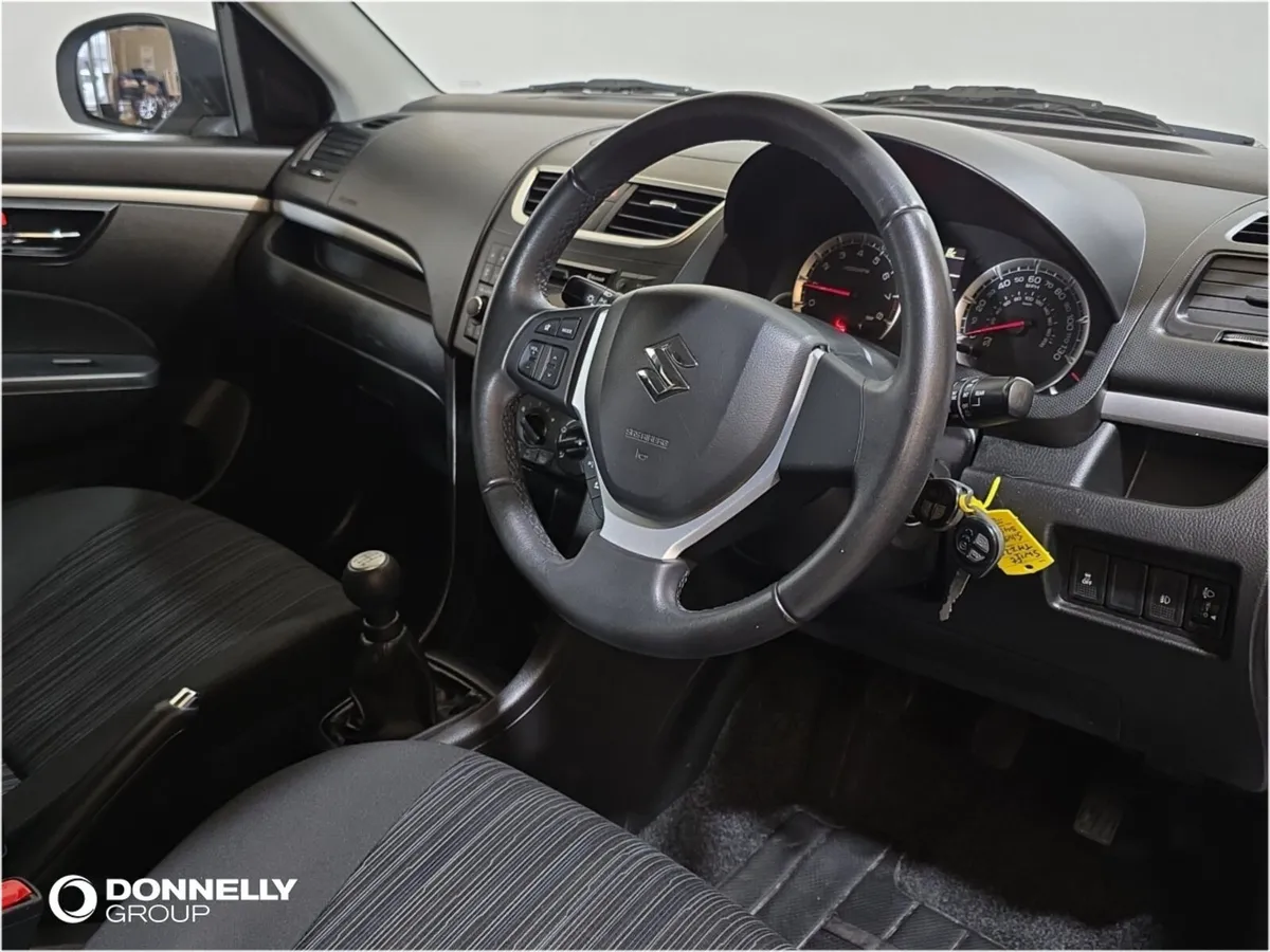 Suzuki Swift Hatchback SZ3 - Image 4