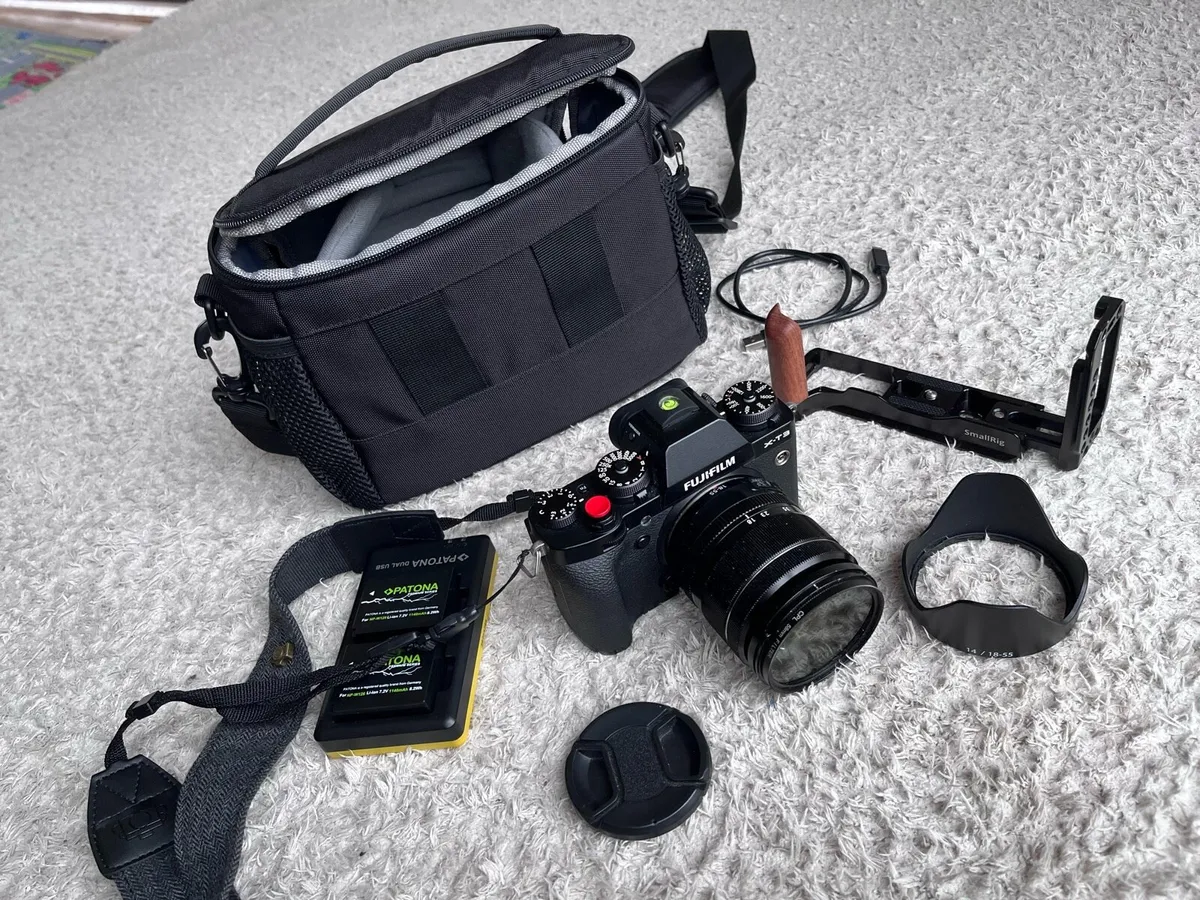Fujifilm x-t3 with xf 18-55 f2.8-4 - Image 1