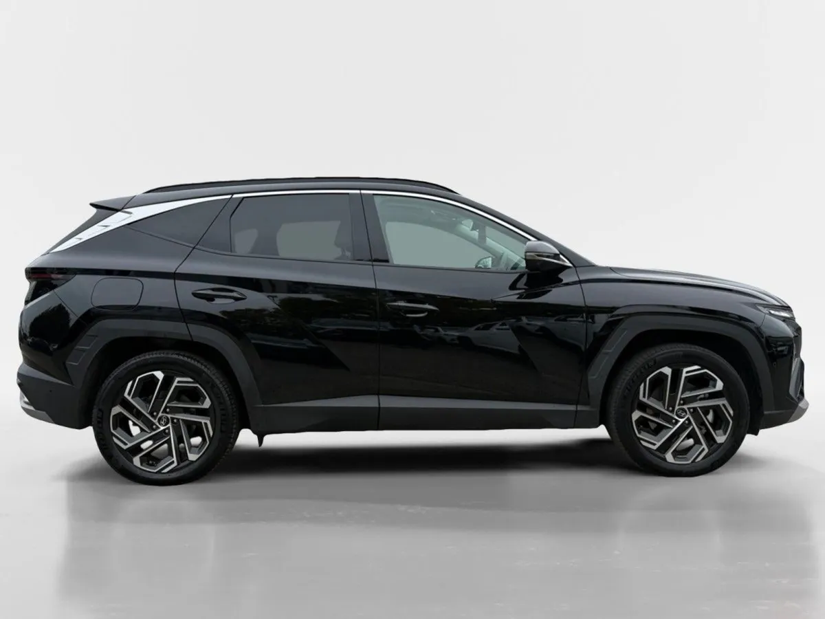 Hyundai Tucson Tucson FL 2WD Platinum Phev Auto - Image 2