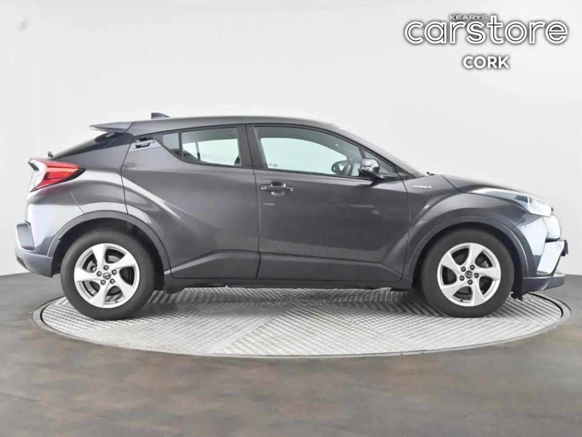 Toyota C-HR 1.8 Hybrid Luna - Image 2