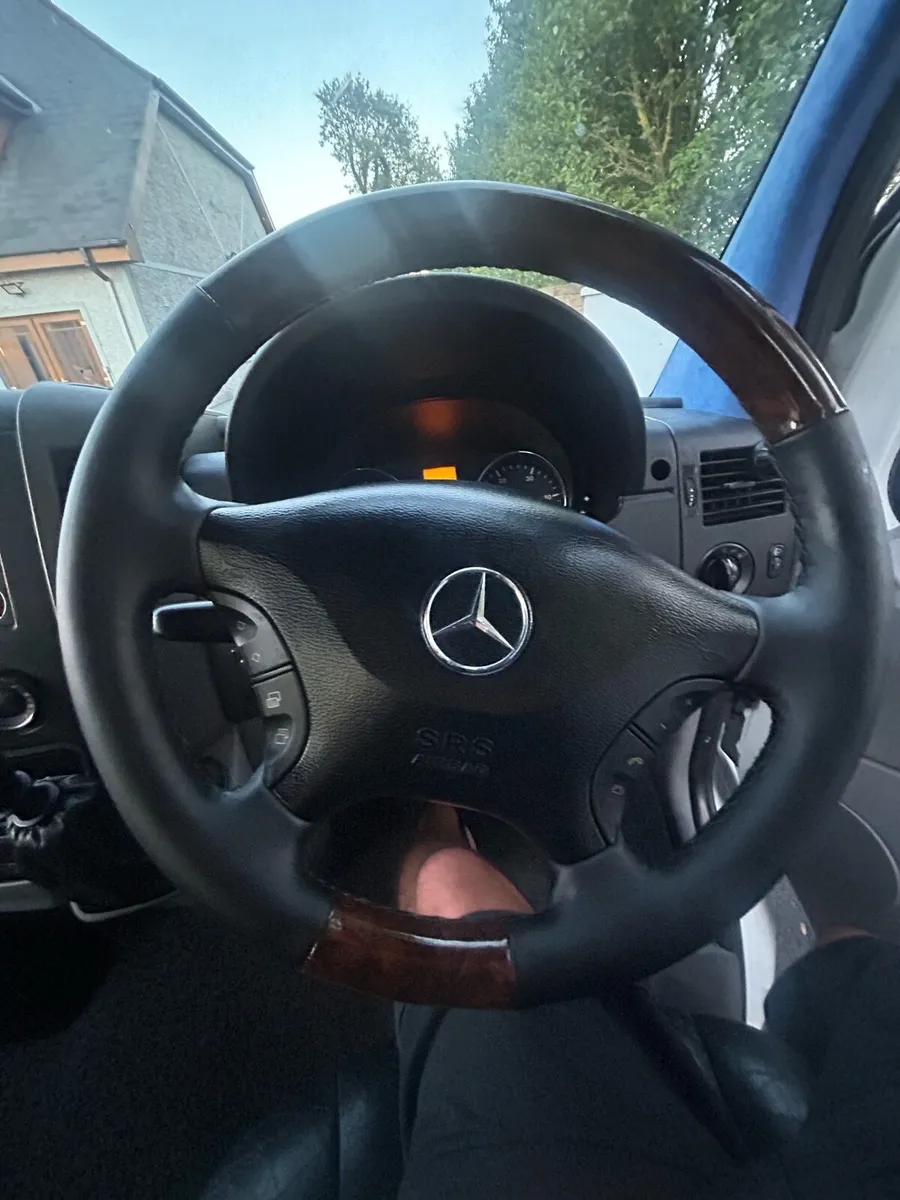Mercedes Sprinter - Image 3