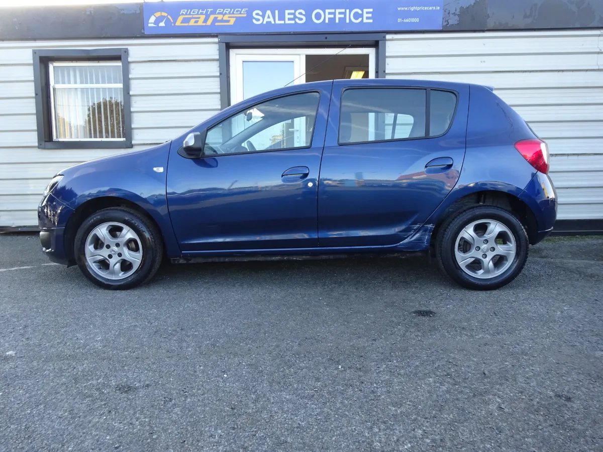 DACIA SANDERO 1.5 DCI SIGNITURE PRIME LOW MILEAGE - Image 4