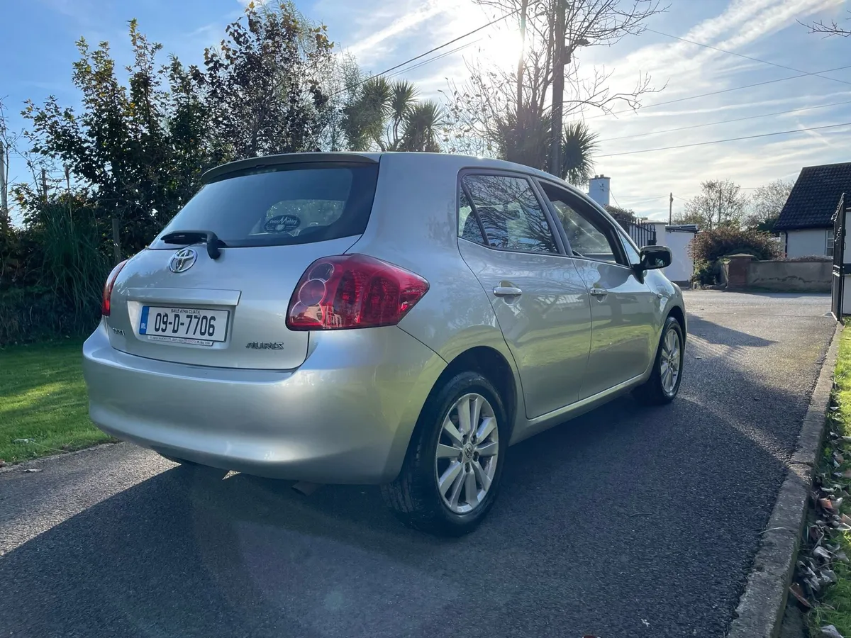 Toyota Auris Nct & tax - Image 4