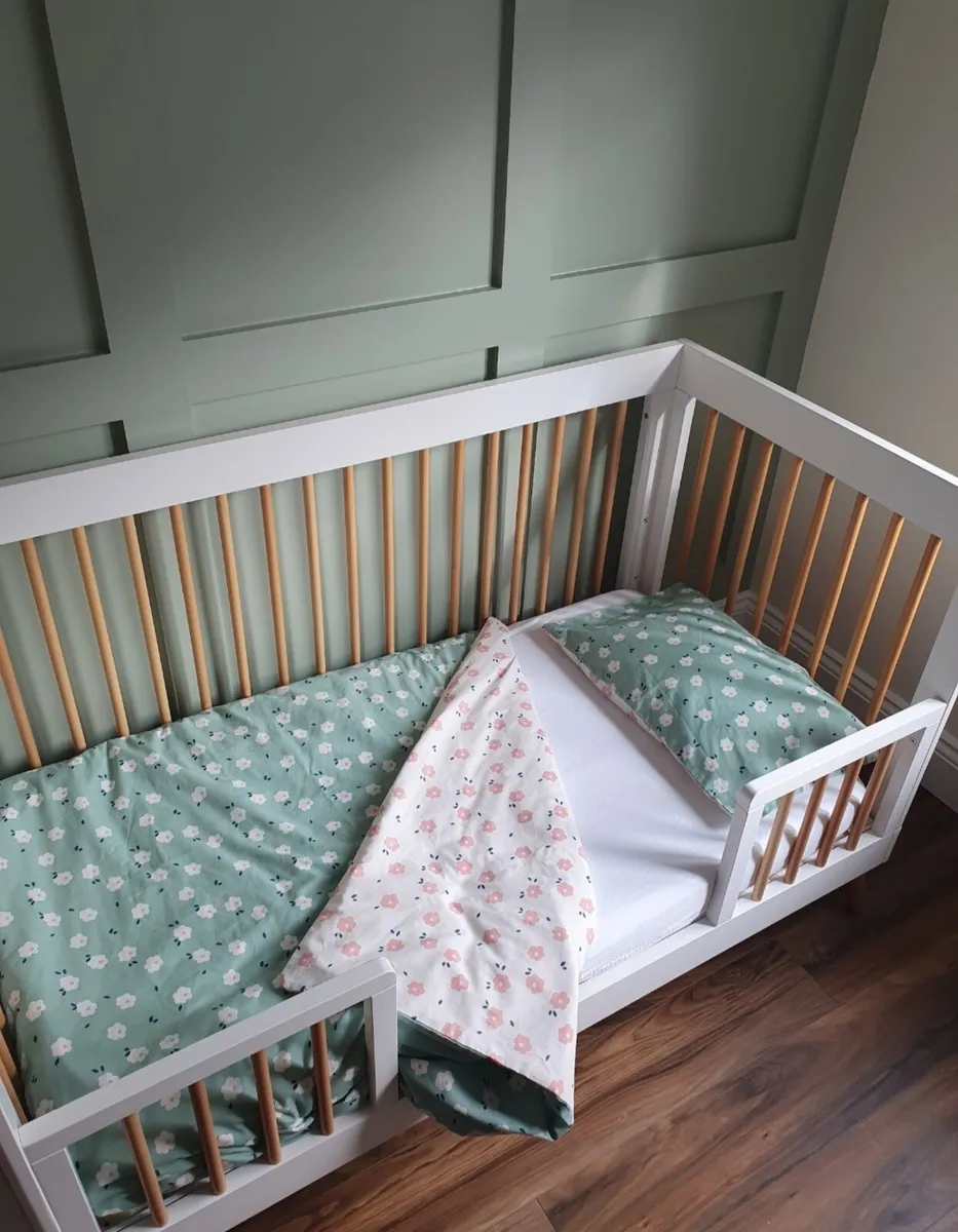 Cot bed toddler bed - Image 1