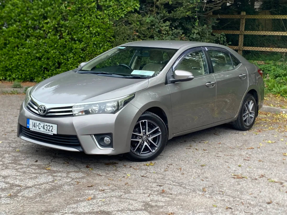 2014 TOYOTA COROLLA 1.4 LUNA 4DR TESTED TILL 2026 - Image 3