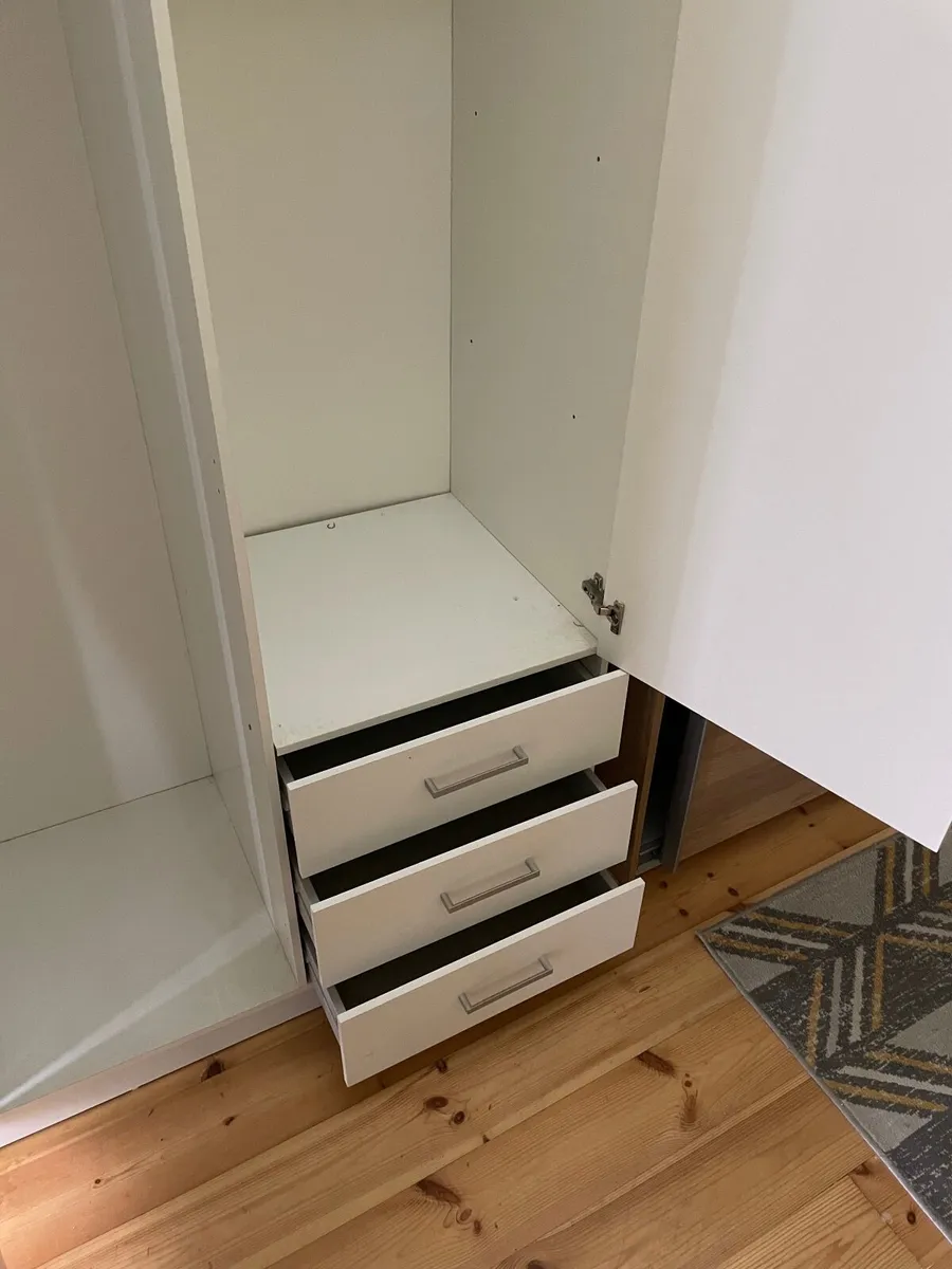 Wardrobe for sale - Image 3