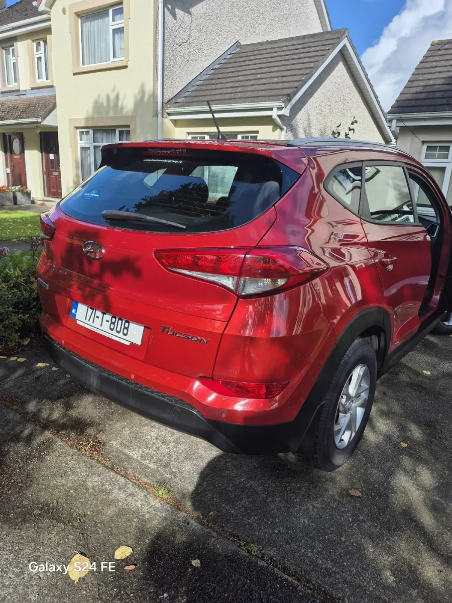 Car - Image 4