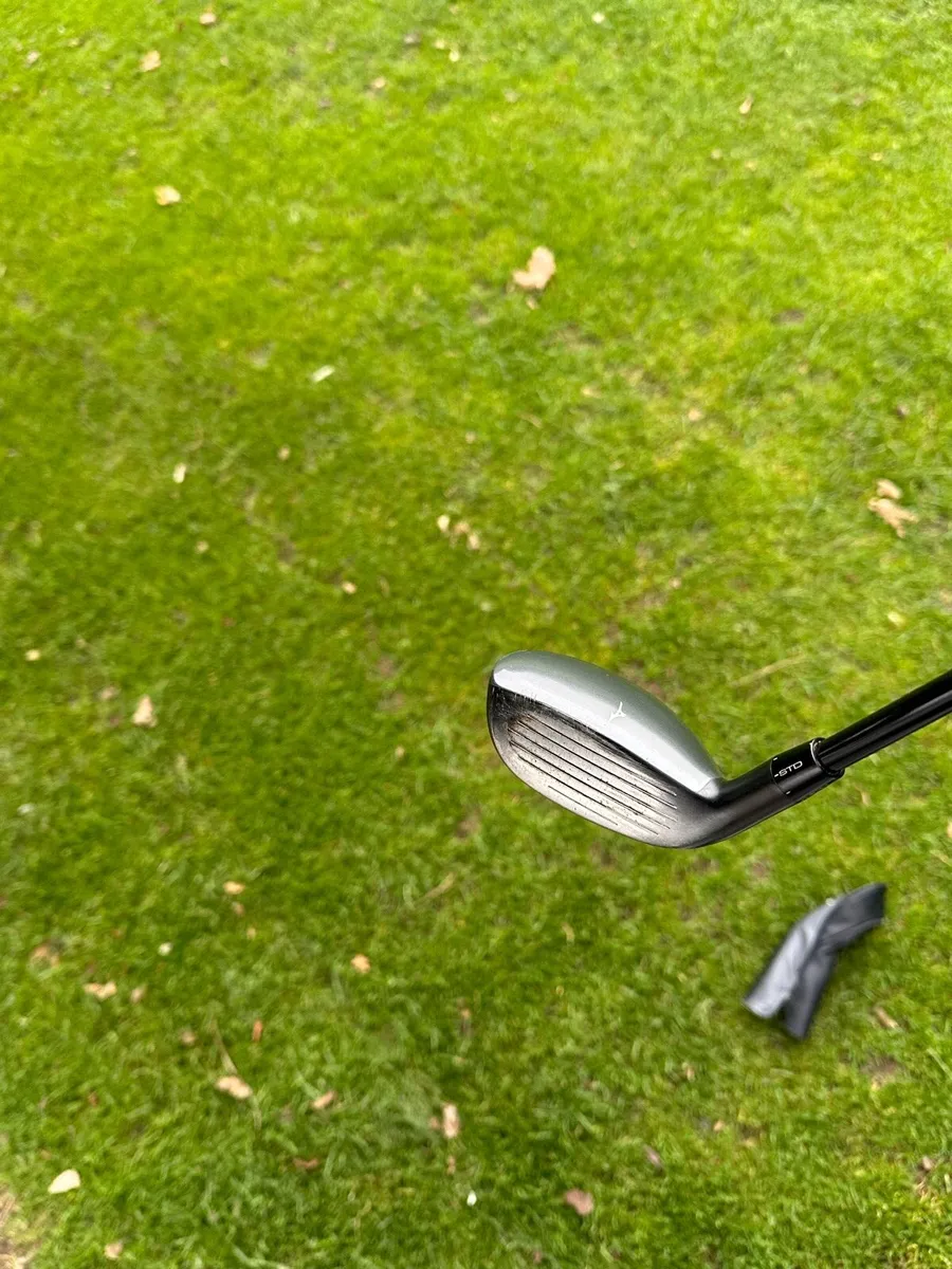 Mizuno CLK 3 Hybrid - Image 3