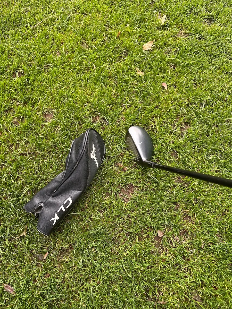 Mizuno CLK 3 Hybrid - Image 1