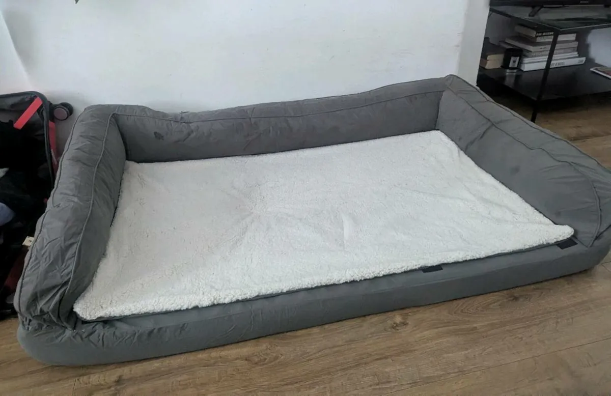 Large Dog Bed - Image 3
