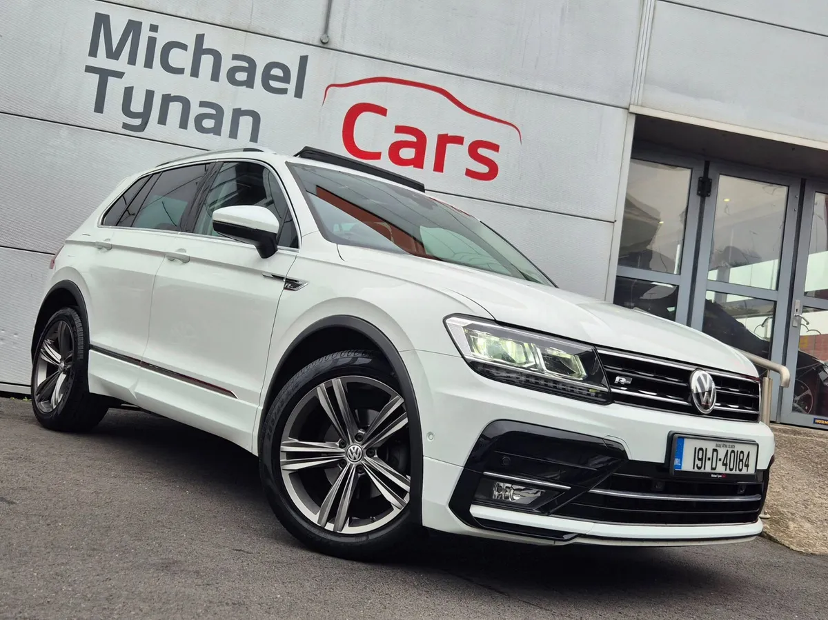 2019 VW Tiguan R Line, Sunroof, 19" Alloys - Image 2