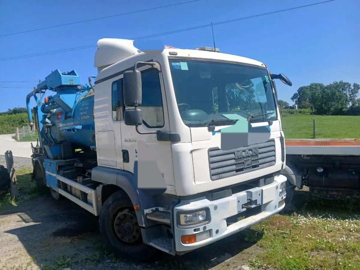 Man tgl 18.240 - Image 1