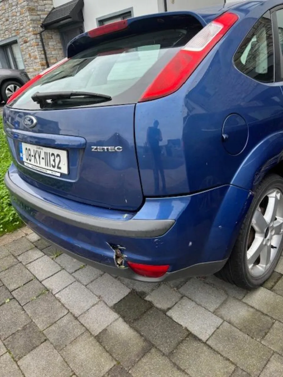 Ford Focus 2008 - Image 2