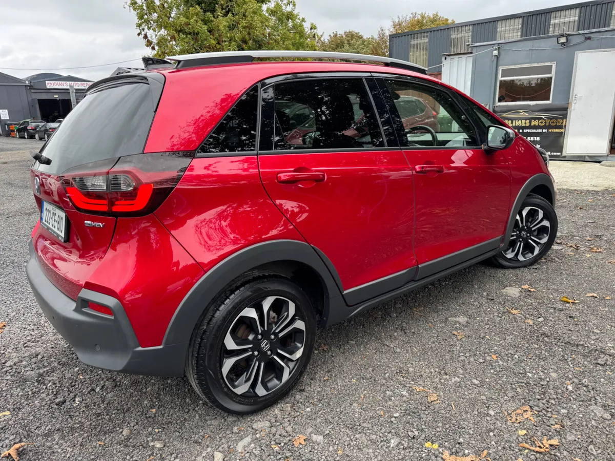 Honda Jazz Hybrid Automatic - Image 3