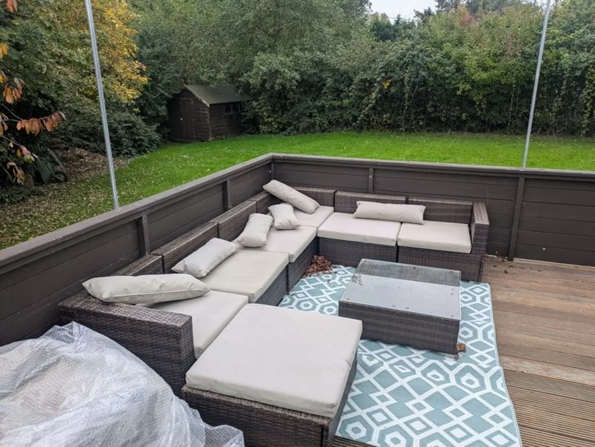Outdoor Rattan Module Corner Sofa and Table - Image 2