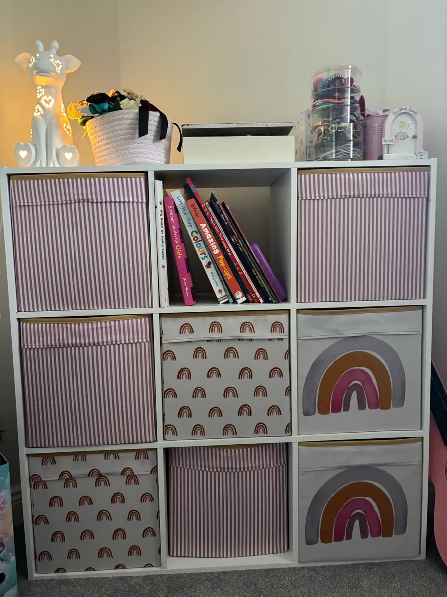 Storage unit & boxes