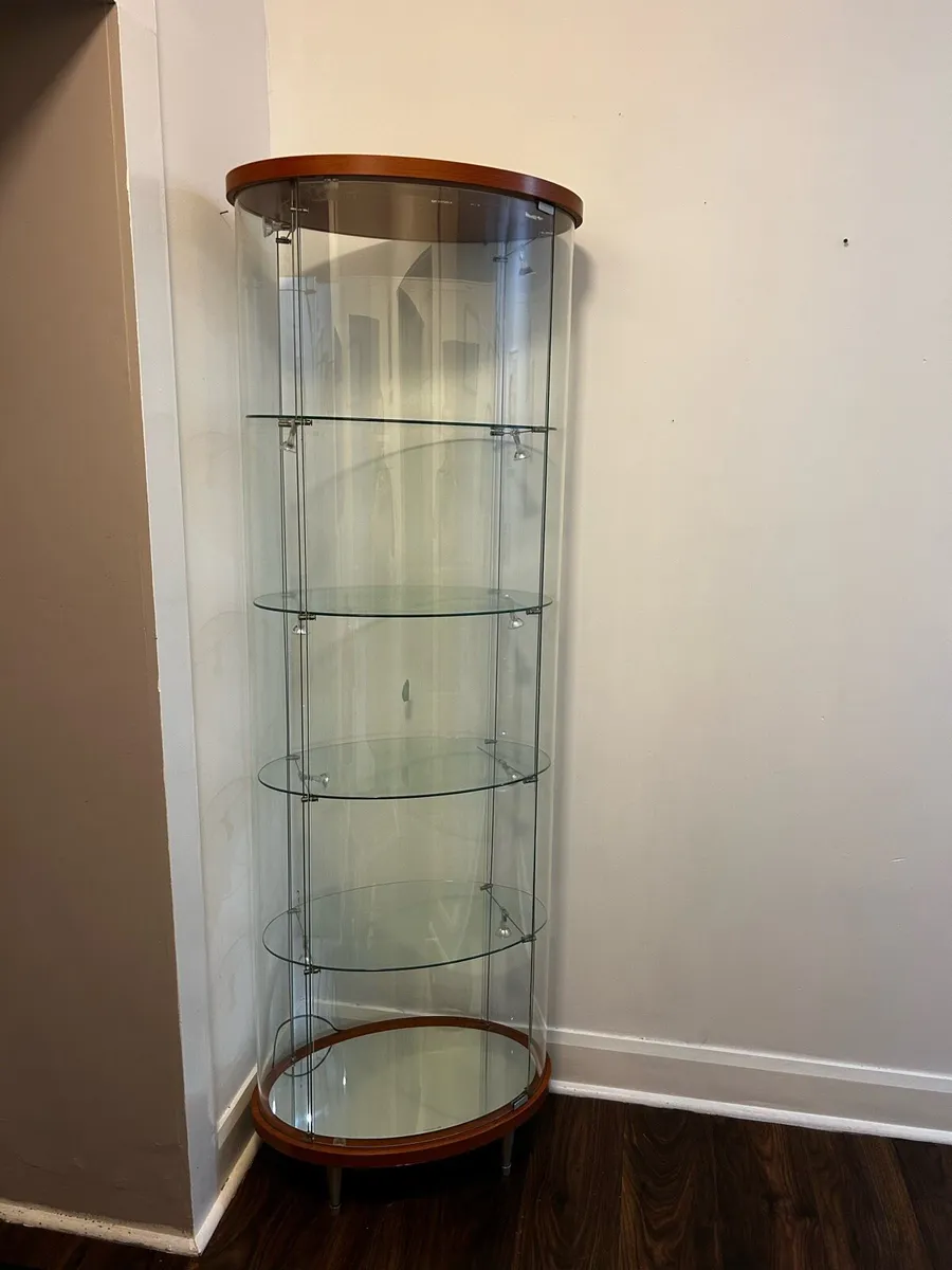 Glass cabinet