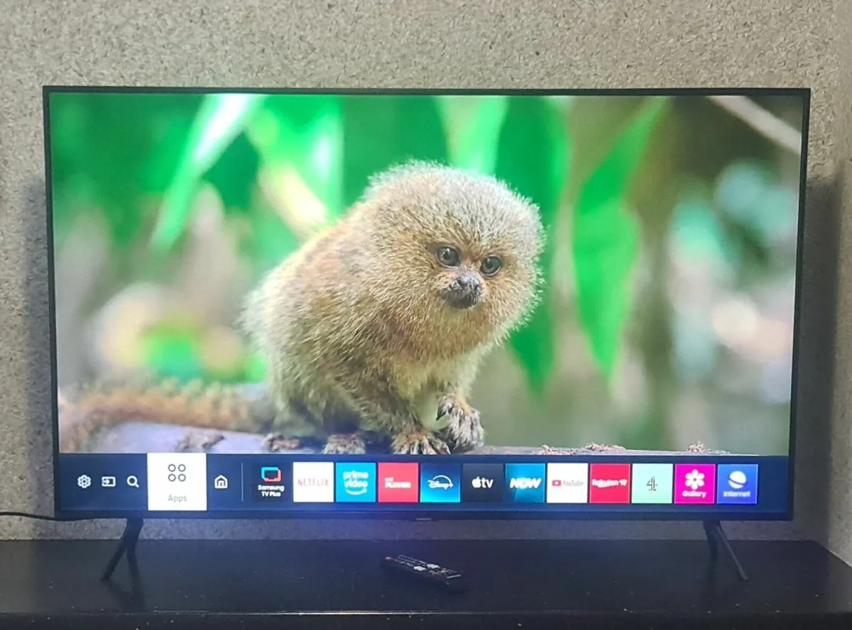 Samsung UE50TU7020KXXU 50" 4K UHD Smart TV - Image 2