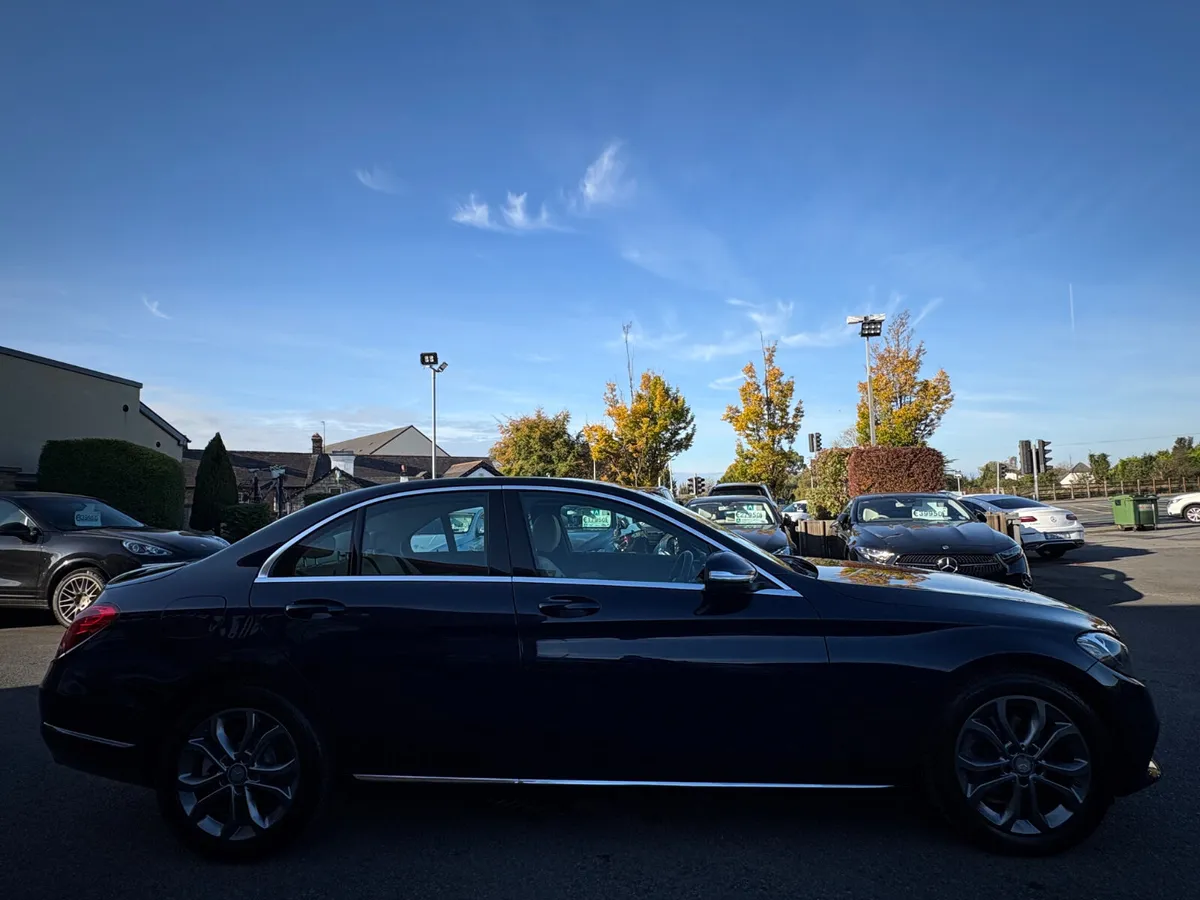 151 Mercedes-Benz C180 Auto Avantegarde 1.6 Diesel - Image 4