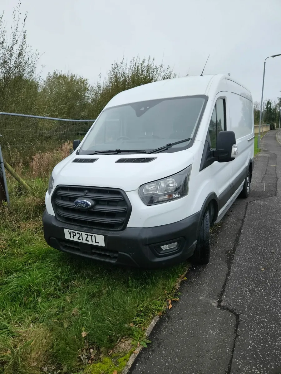 Ford Transit 2021 - Image 1