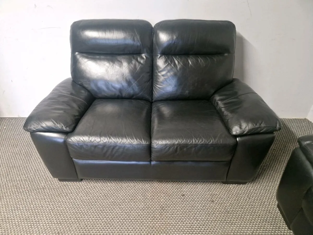 Sofas - Image 3