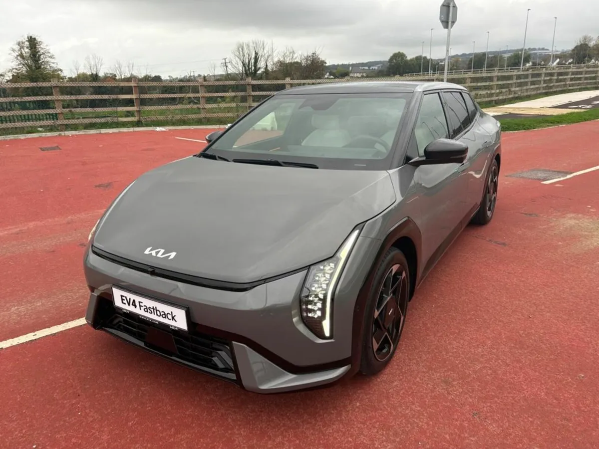 Kia EV4 - Image 3