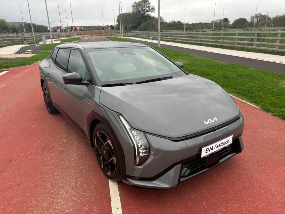 Kia EV4 - Image 4