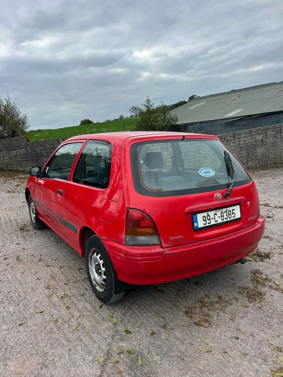 1999 Toyota starlet - Image 3