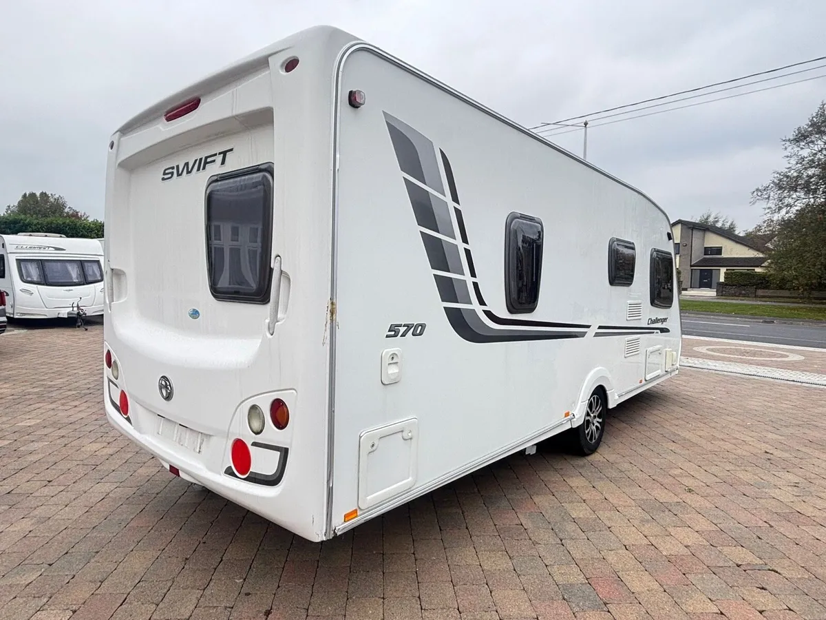 SWIFT CHALLENGER 2010 - Image 2