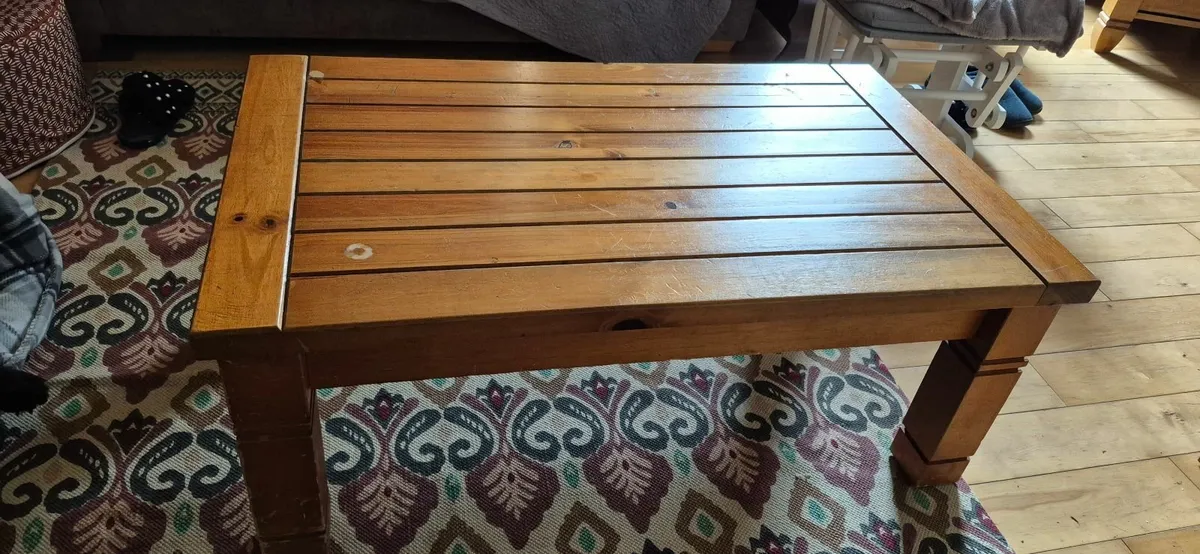 FREE coffee table - Image 3