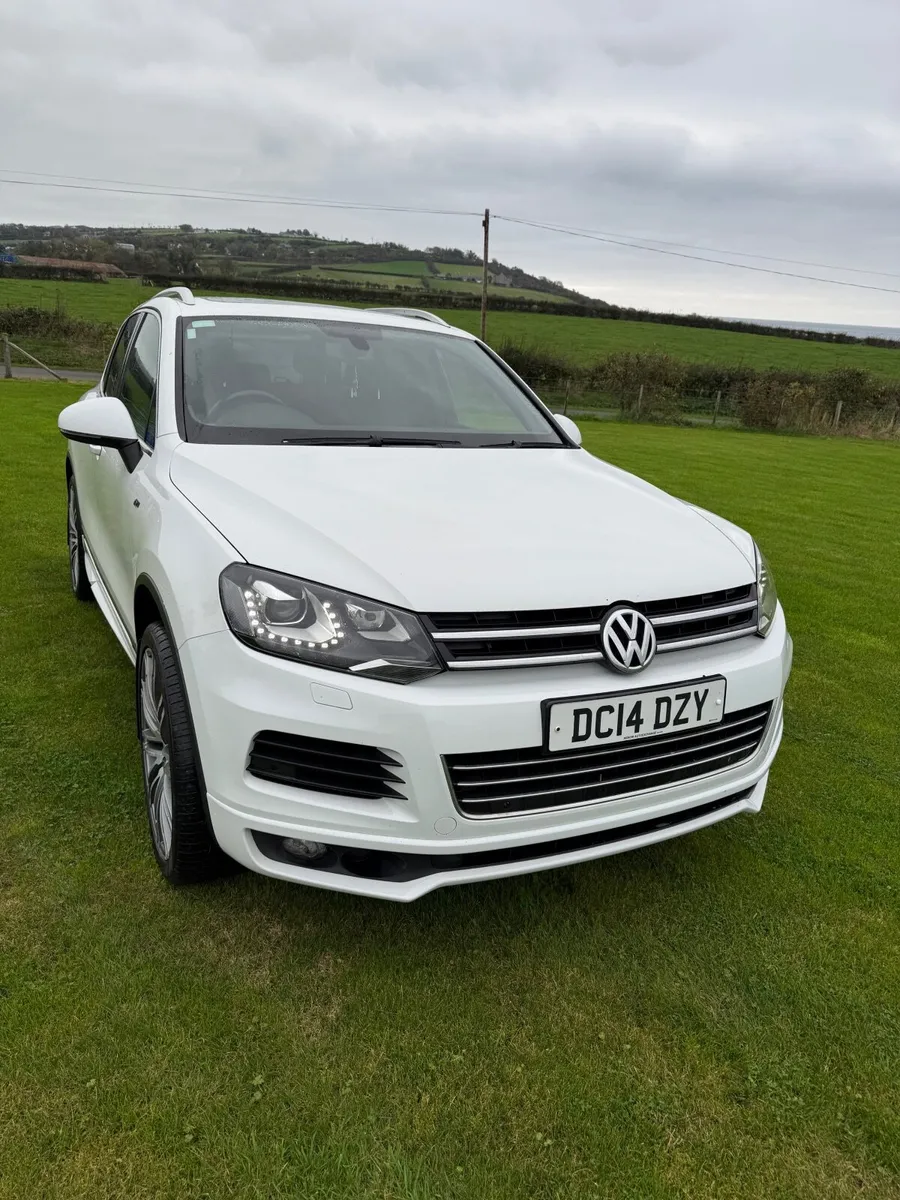Volkswagen Touareg 2014 - Image 1