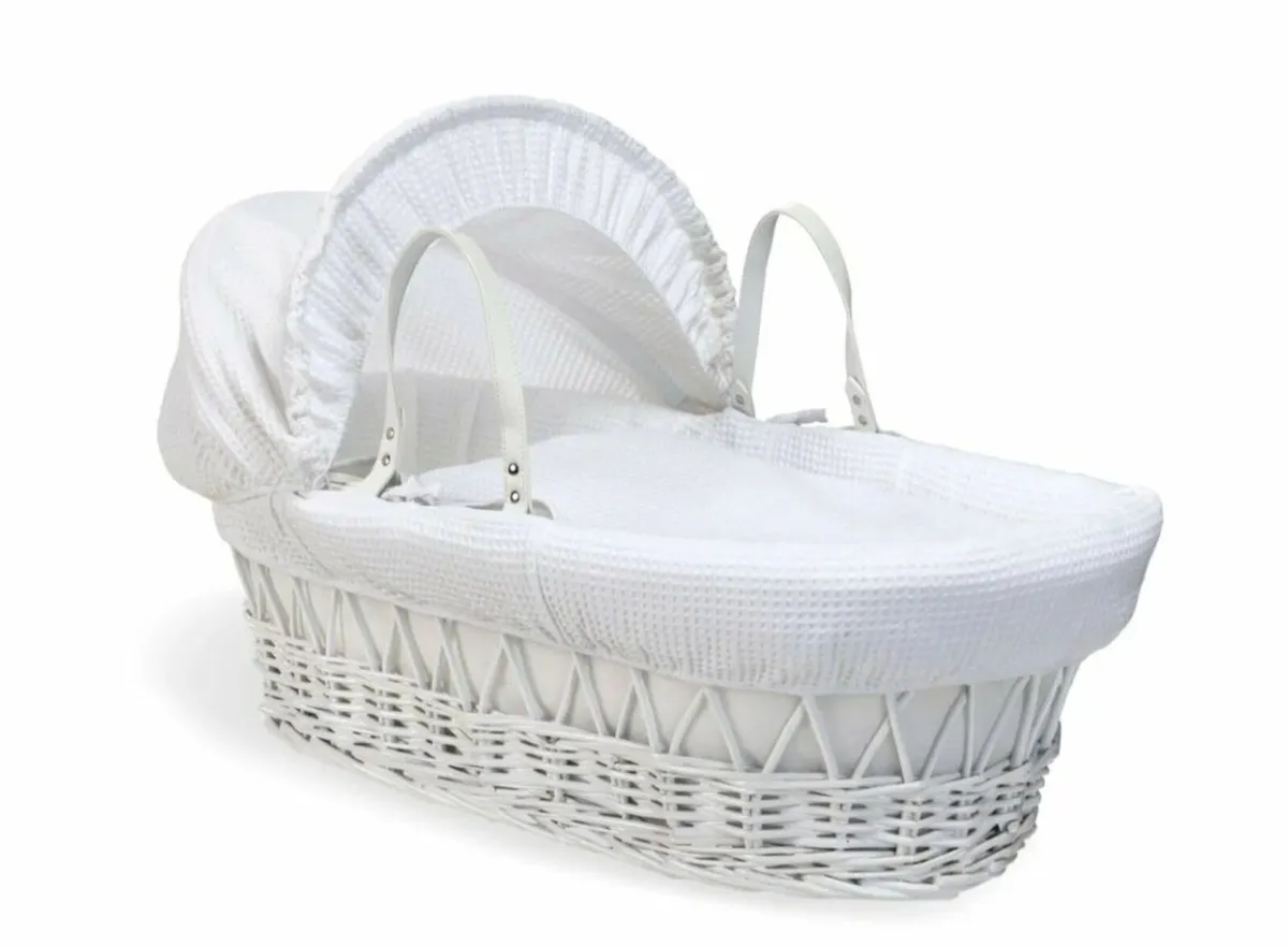 Moses basket with rocking stand - Image 2