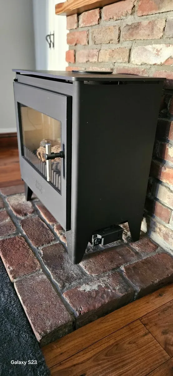 ESSE Gas Fired Remote Control Stove - Image 3