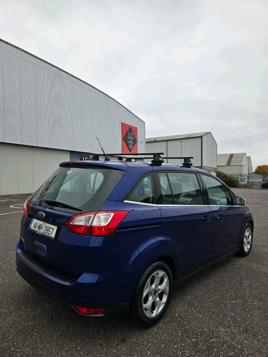2014 FORD C-MAX 7 SEATER. NCT'D AND TAX. ONE OWNER - Image 4