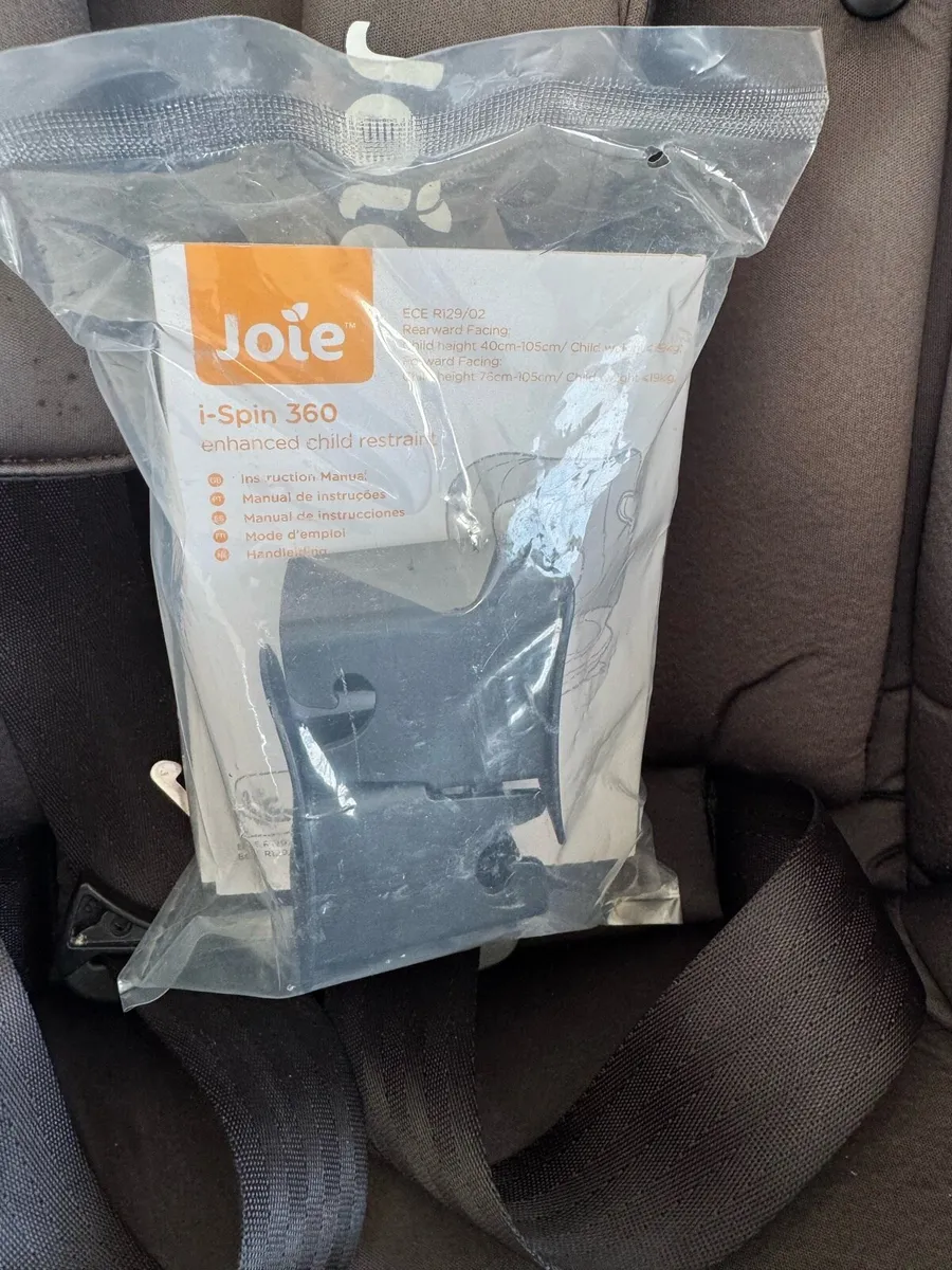 Joie i-spin 360 car seat - Image 2