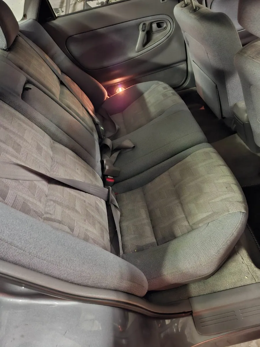Mazda 626 1993 - Image 4