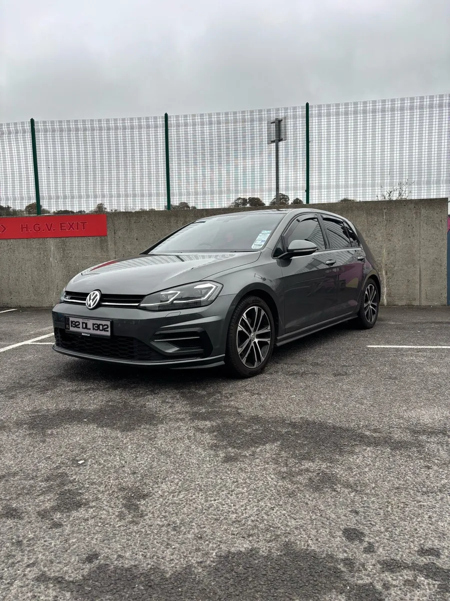 192 VW GOLF R-Line top spec - Image 2