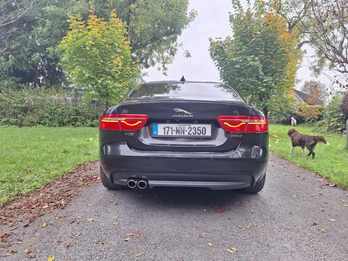 "Rare specification" Jaguar XE 2017 - Image 3