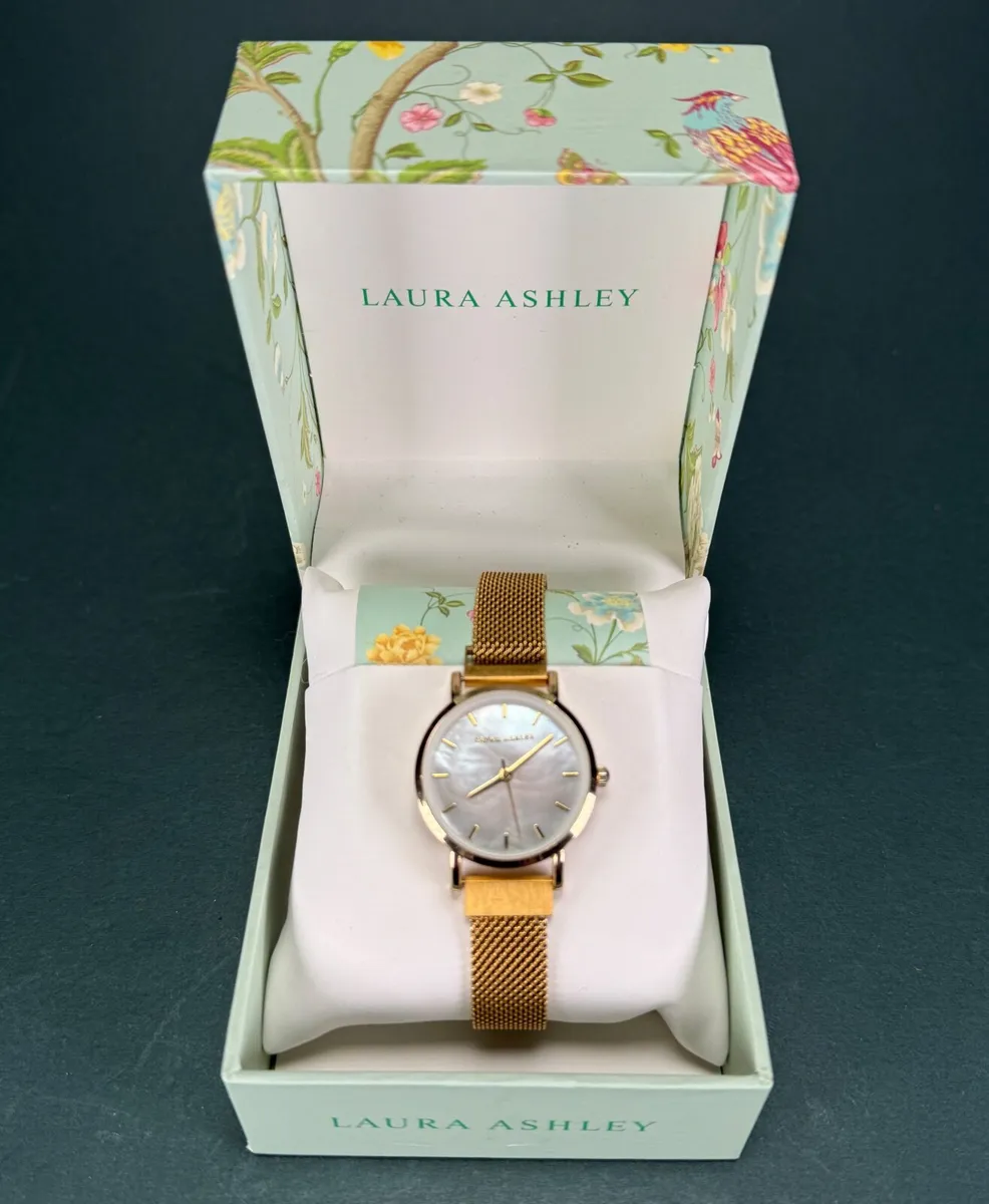 Laura Ashley Women's Sleek Blush 29mm Mesh Magnet - Image 1
