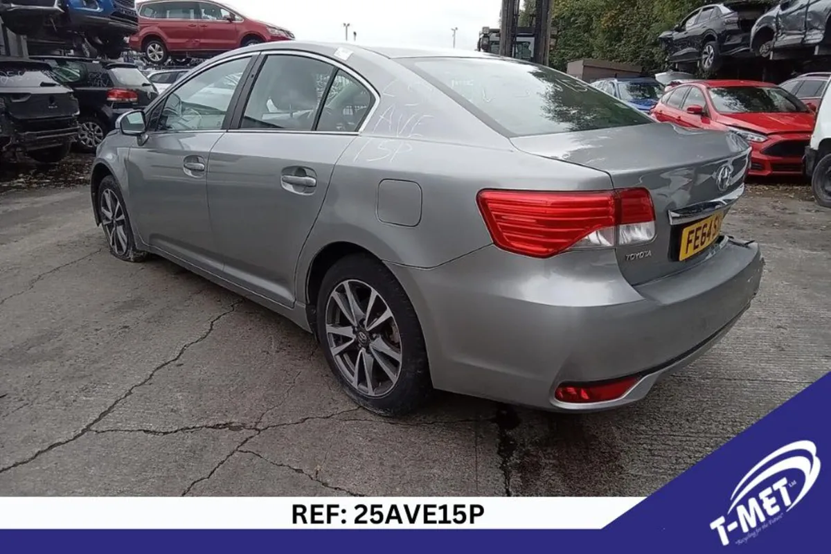 2014 TOYOTA  AVENSIS BREAKING FOR PARTS - Image 4